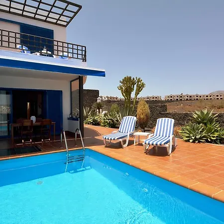 Salinas With Private Pool Playa Blanca (Lanzarote)