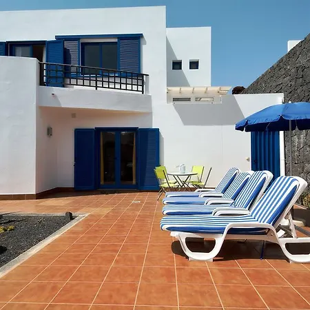 Salinas With Private Pool Villa