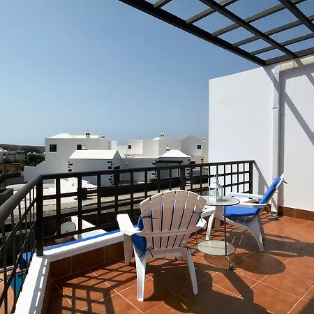 Salinas With Private Pool Villa